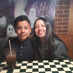 Meet your Posher, Edith